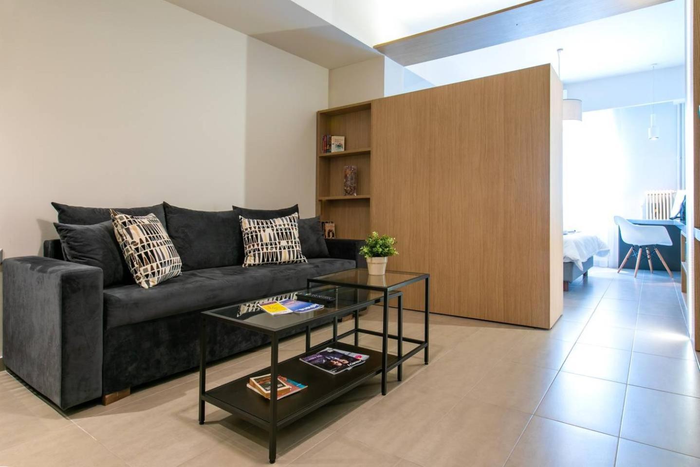 Toni's Syntagma, 1 Min From Metro Station Apartment Athens