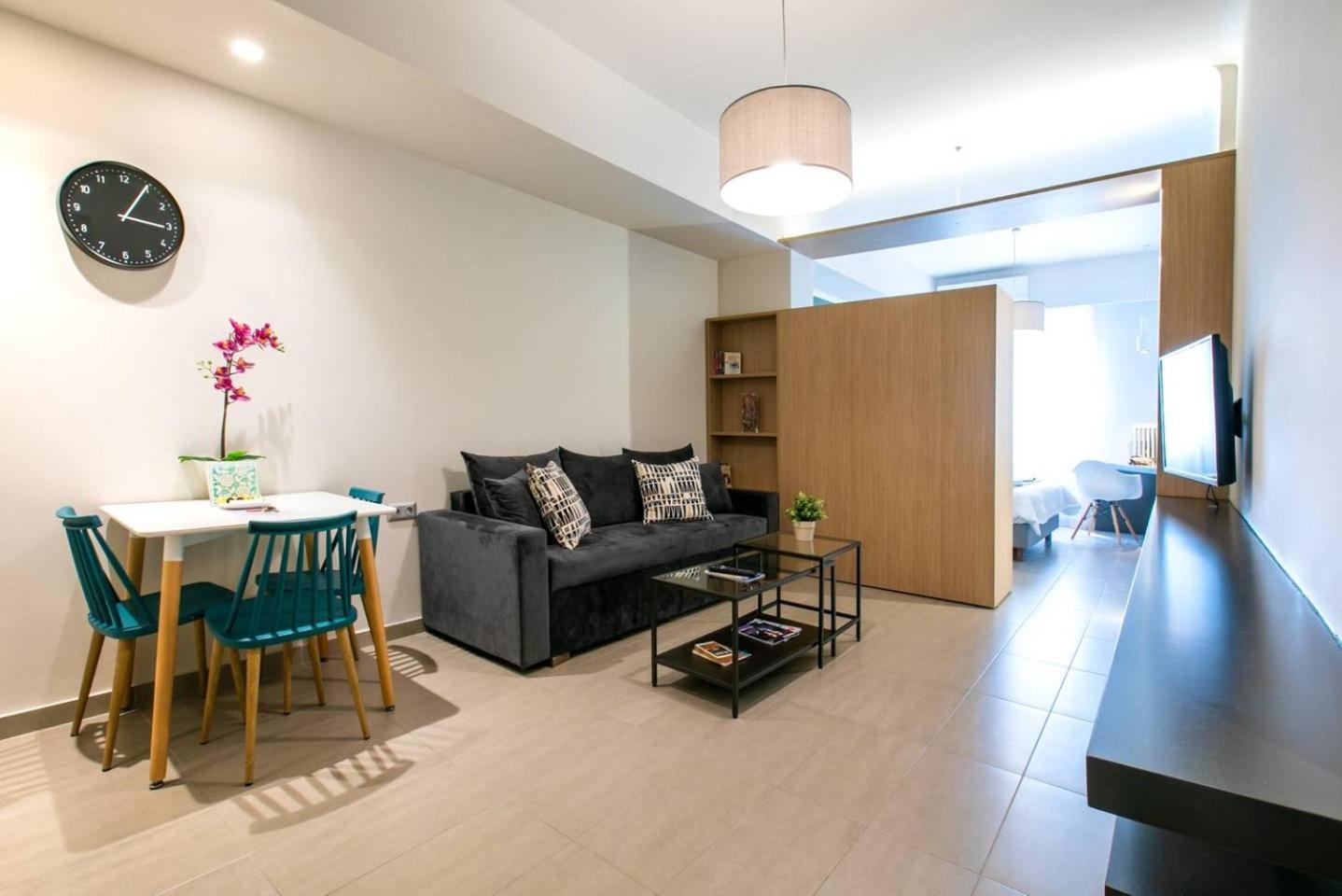 Toni's Syntagma, 1 Min From Metro Station *