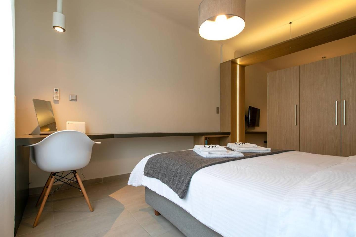 Toni's Syntagma, 1 Min From Metro Station Apartment Athens